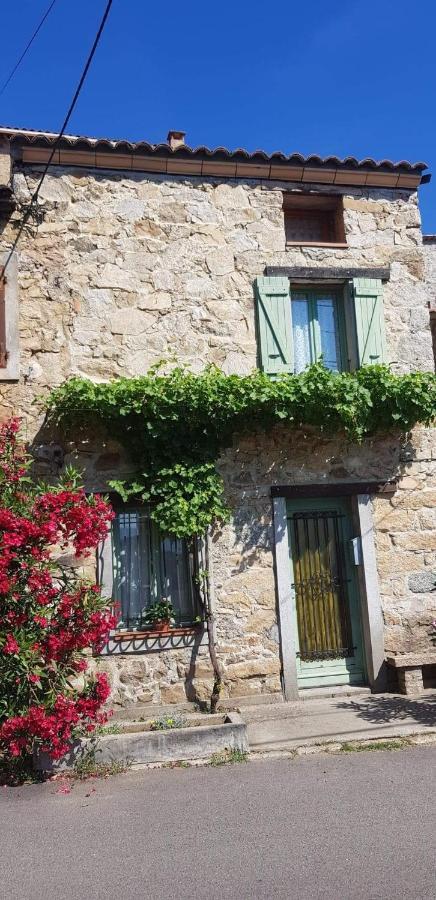 Maison Typique En Plein Coeur De Village Arbori Exteriér fotografie